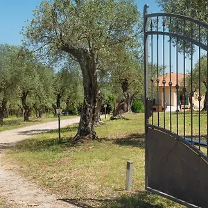 Welcomely - Country Olivar Nocleg ze śniadaniem